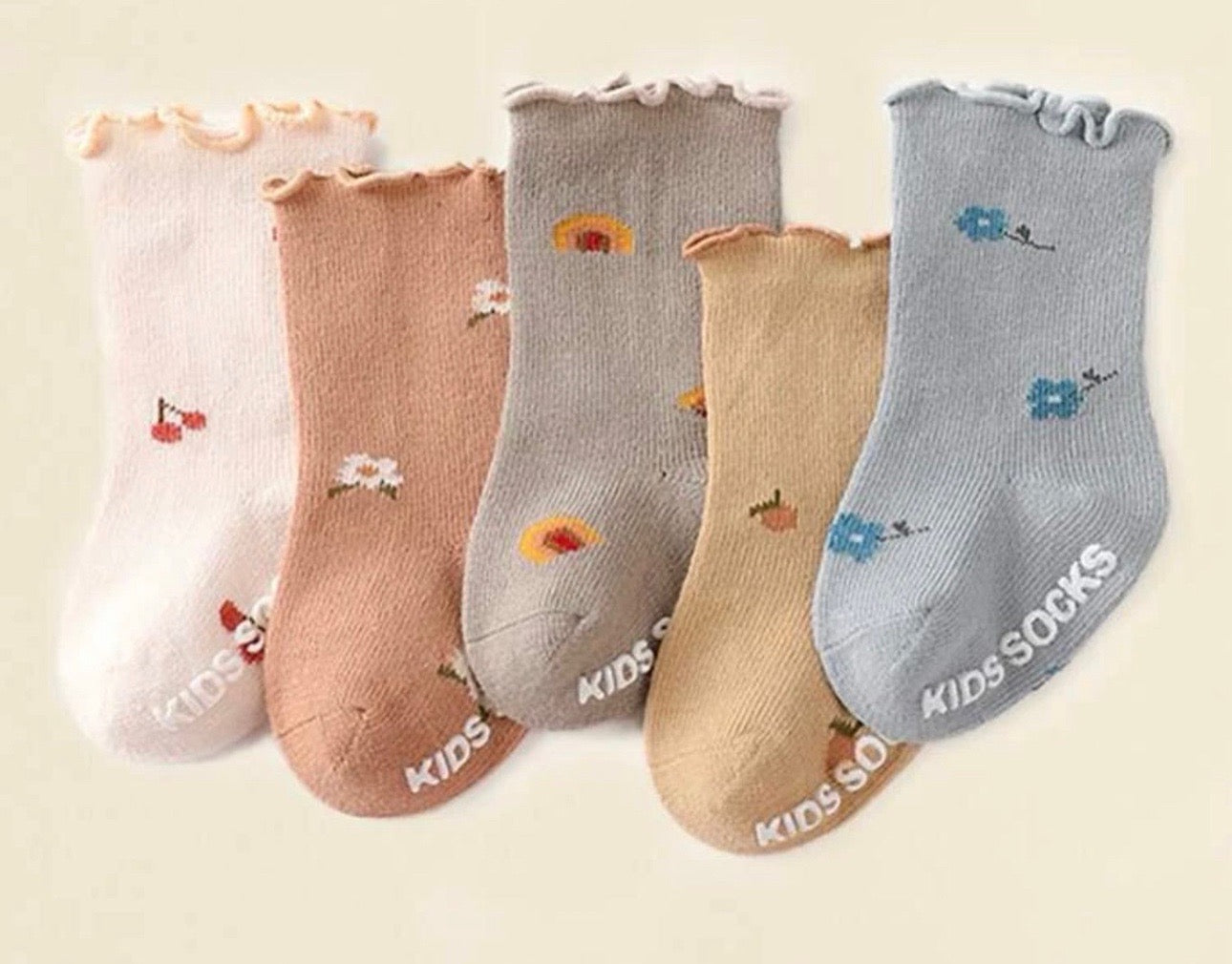 Blooming Wisdom Ruffles Socks Set