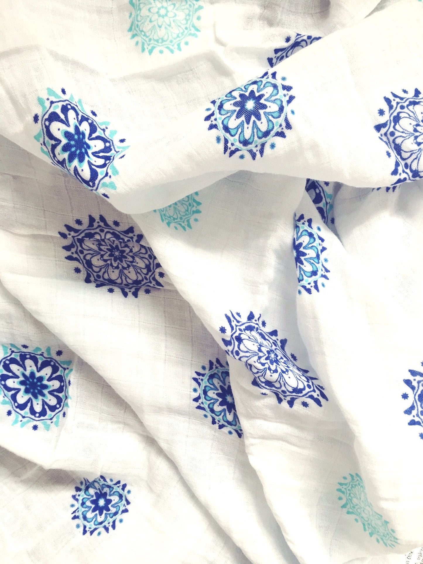 ORGANIC SWADDLE - MANDALA