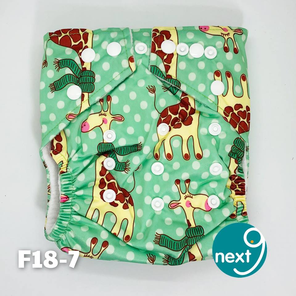 Next9 Cloth Diaper Giraffe